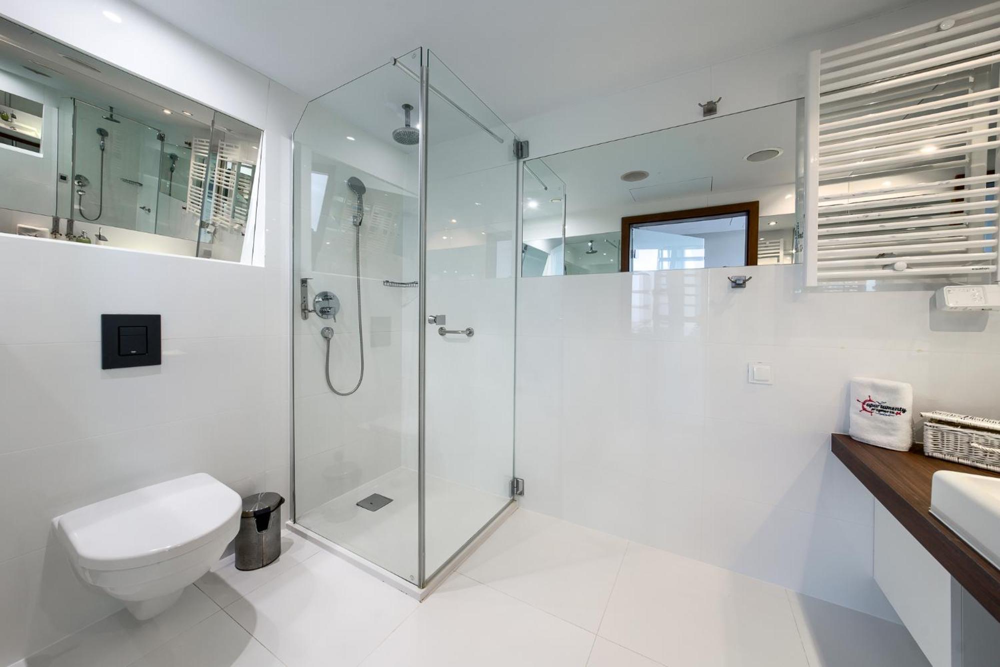 Apartamentyprzymorzu Marine***** Apartament Dwupoziomowy Z Widokiem Na Morze Kolobrzeg Luaran gambar